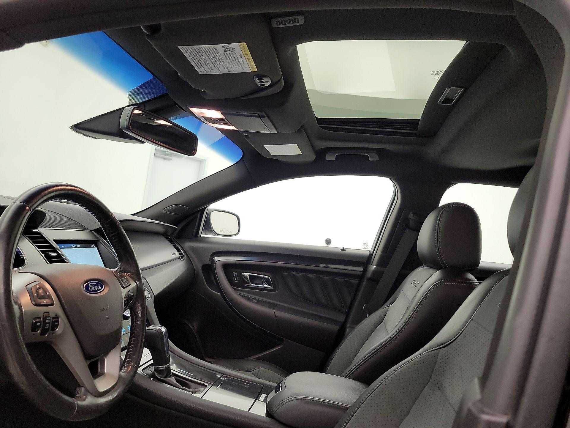 Thumbnail: 2018 Ford Taurus - 20