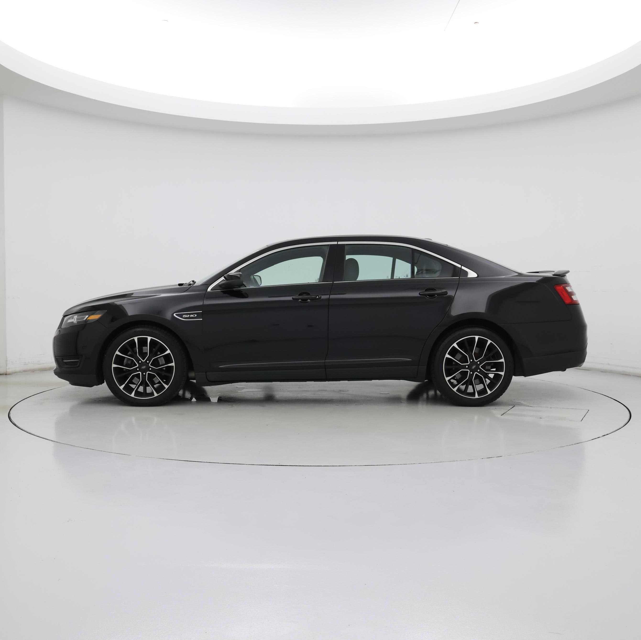 Thumbnail: 2018 Ford Taurus - 3