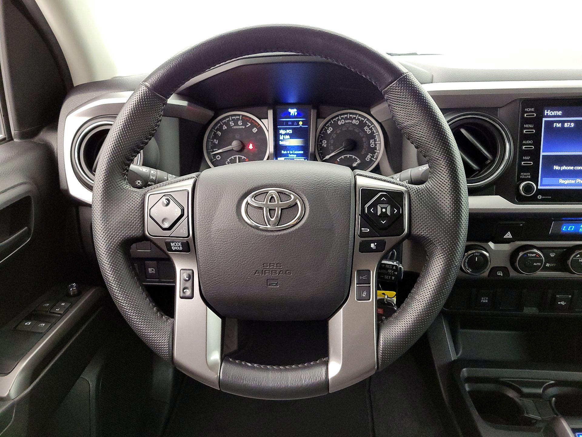 Thumbnail: 2022 Toyota Tacoma - 10