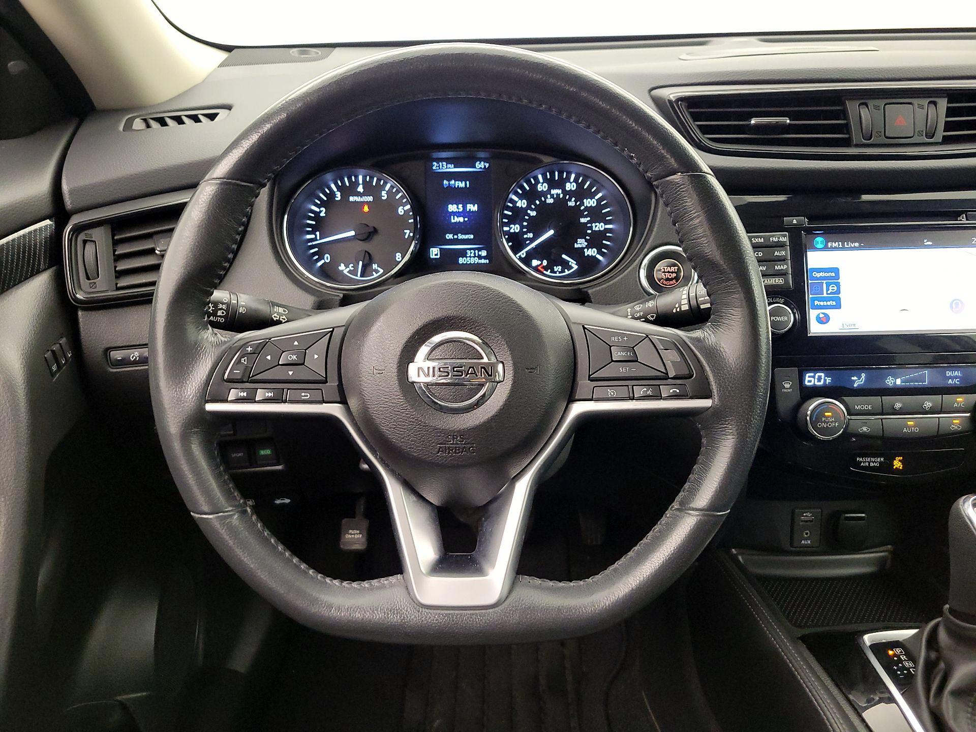 Thumbnail: 2017 Nissan Rogue - 10