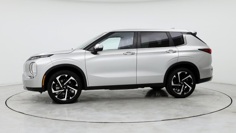 2022 Mitsubishi Outlander SE 3