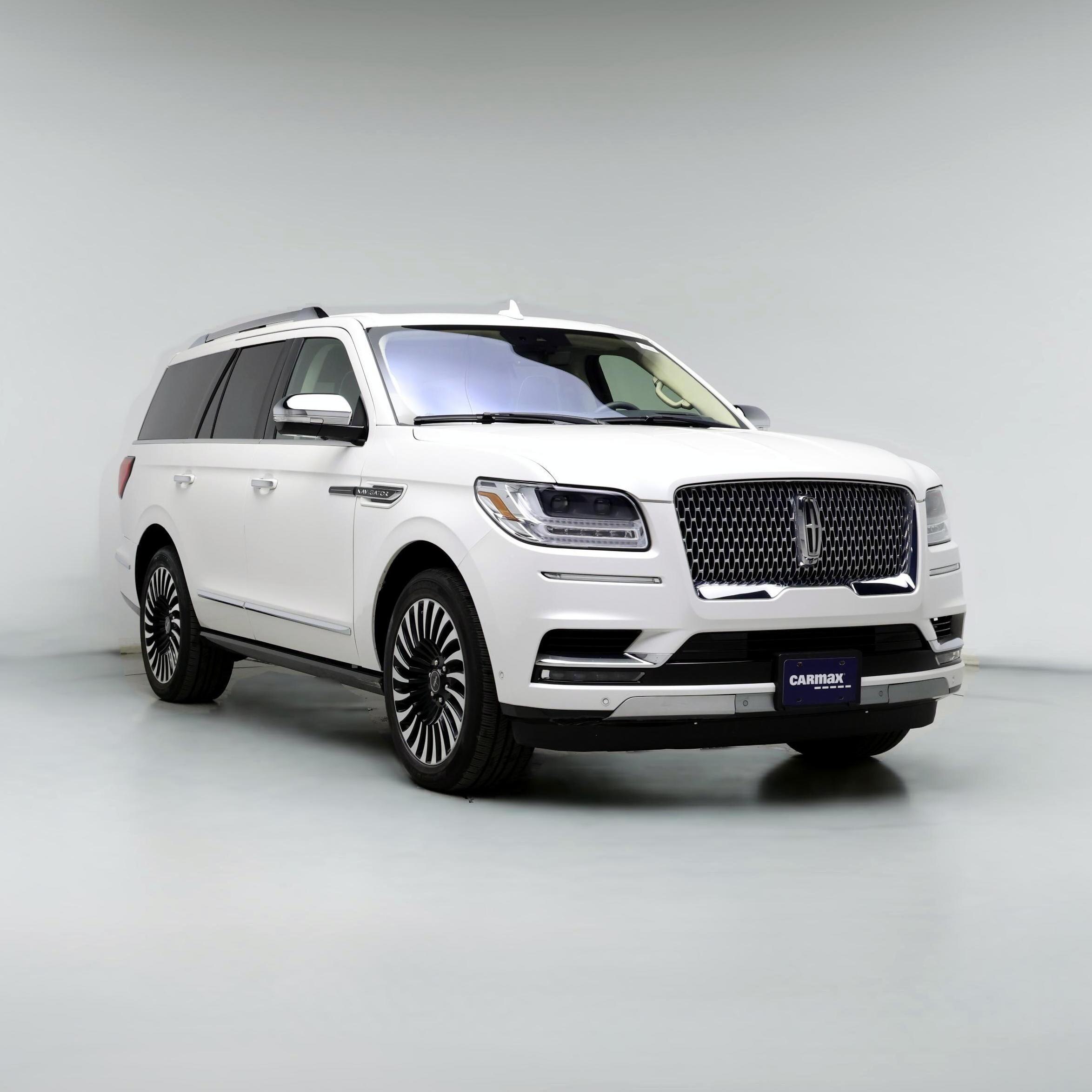 Thumbnail: 2019 Lincoln Navigator - 1