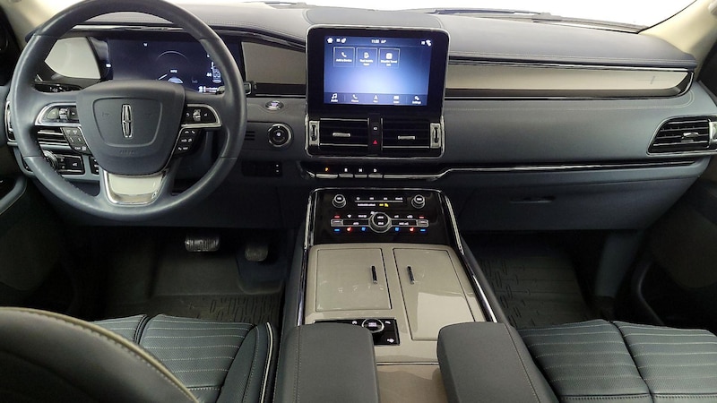 2019 Lincoln Navigator Black Label 9