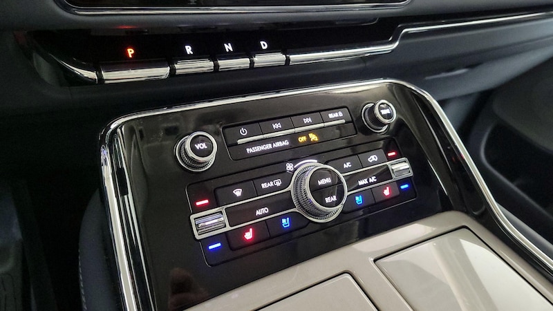 2019 Lincoln Navigator Black Label 17
