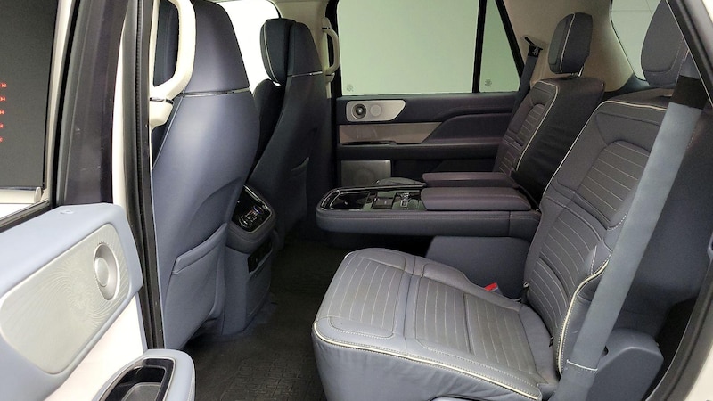 2019 Lincoln Navigator Black Label 21