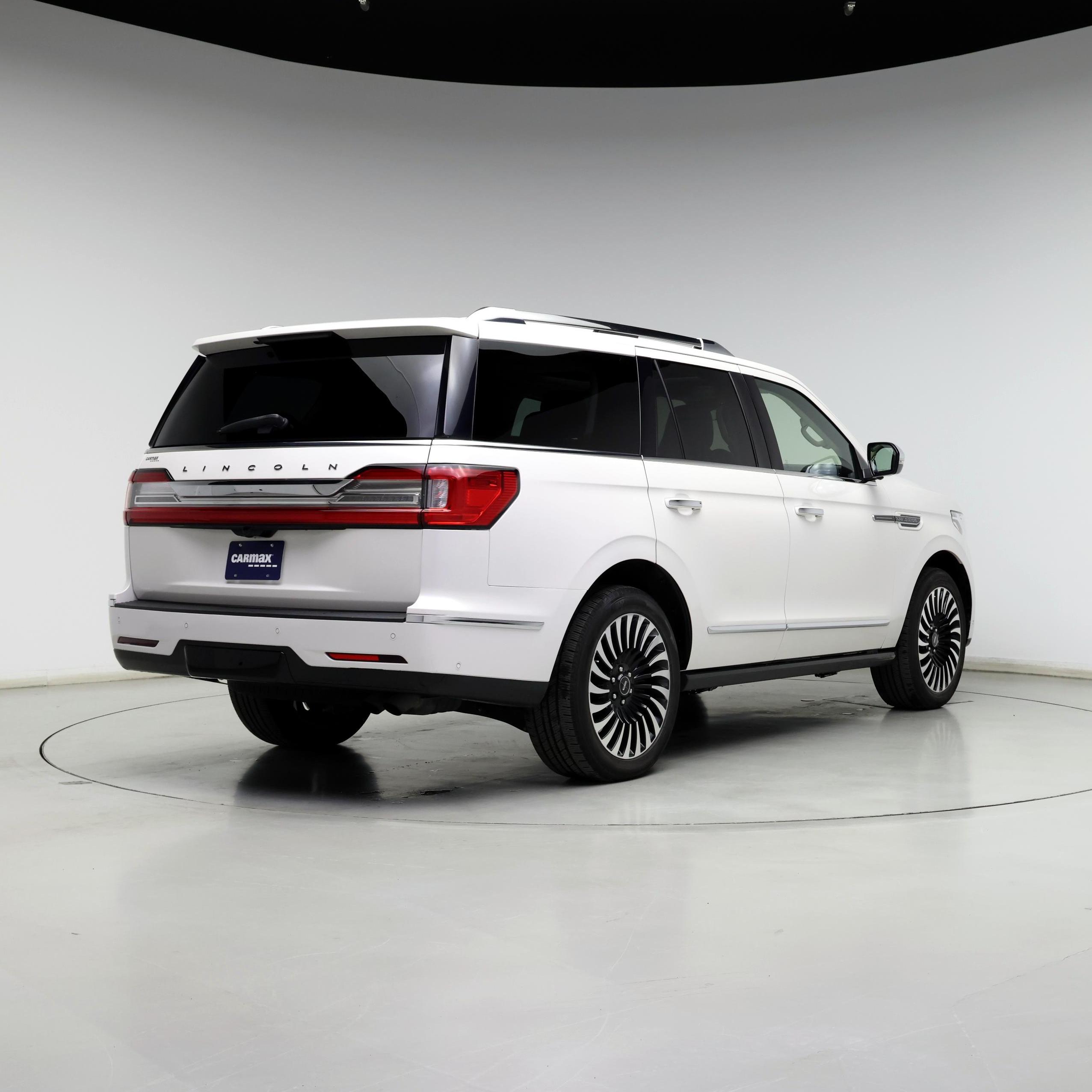 Thumbnail: 2019 Lincoln Navigator - 8