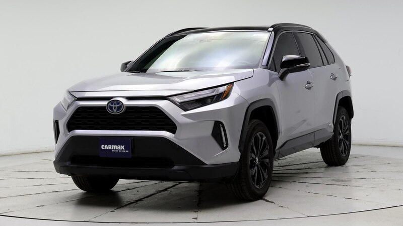 2023 Toyota RAV4 XSE 4