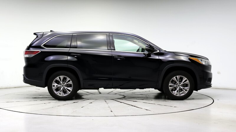 2016 Toyota Highlander LE 7