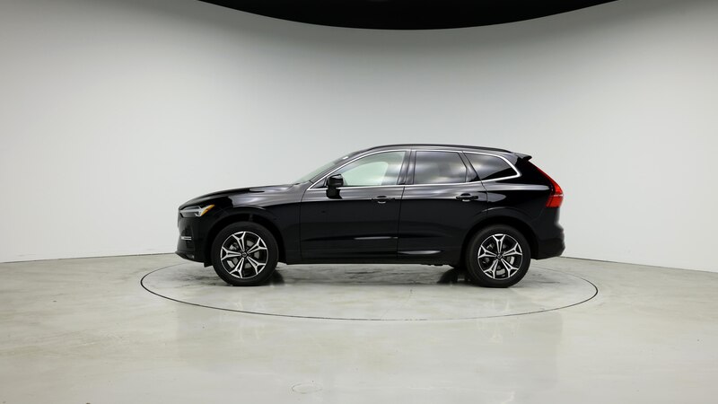 2022 Volvo XC60 B5 Momentum 3