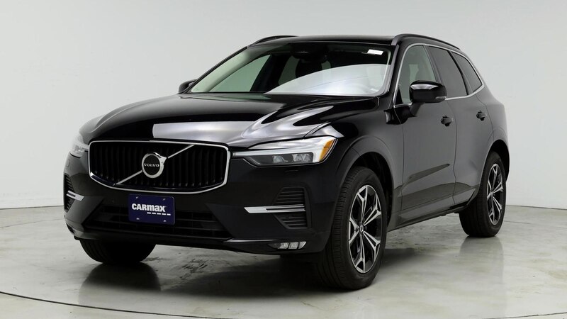 2022 Volvo XC60 B5 Momentum 4