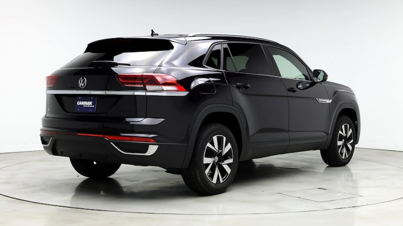 2022 Volkswagen Atlas SE 8