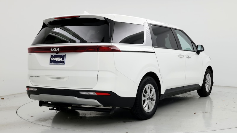 2022 Kia Carnival LX 8