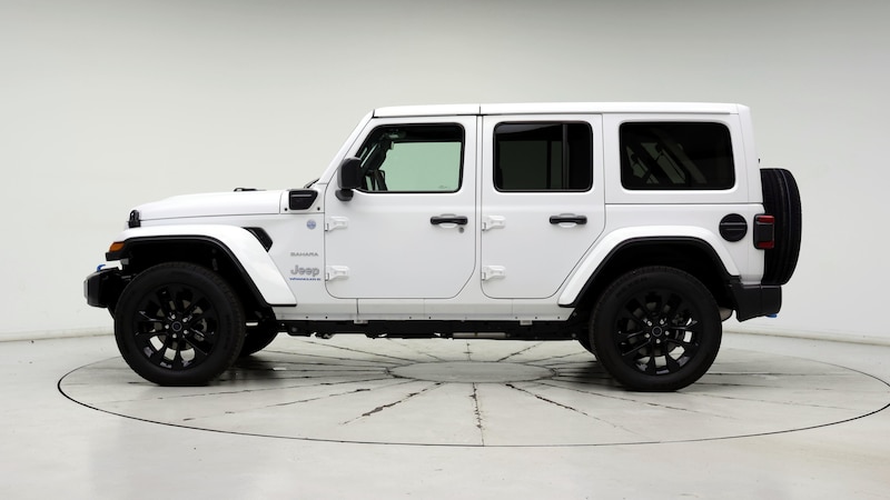 2024 Jeep Wrangler Sahara 3