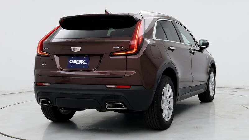 2023 Cadillac XT4 Luxury 8