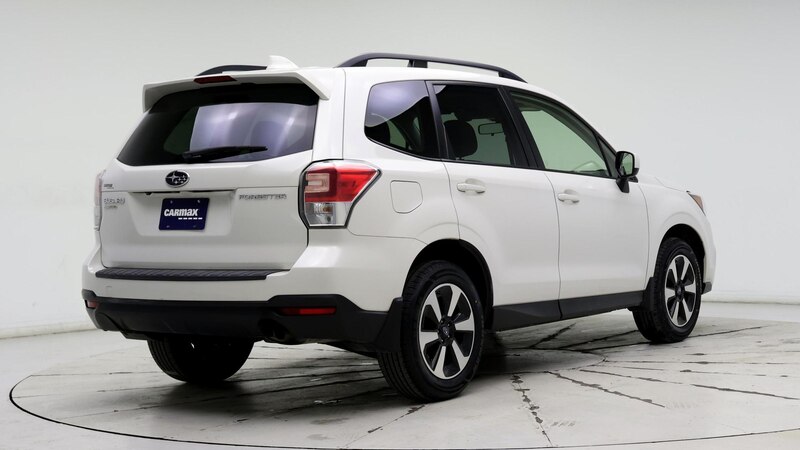 2018 Subaru Forester Premium 8