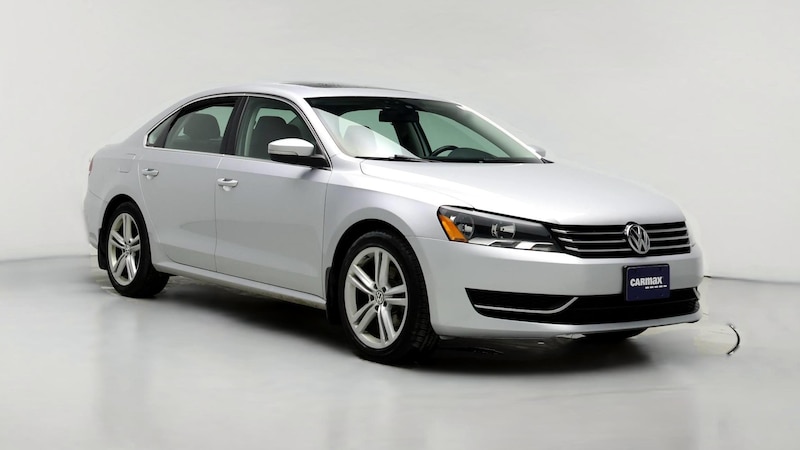 2014 Volkswagen Passat SE Hero Image