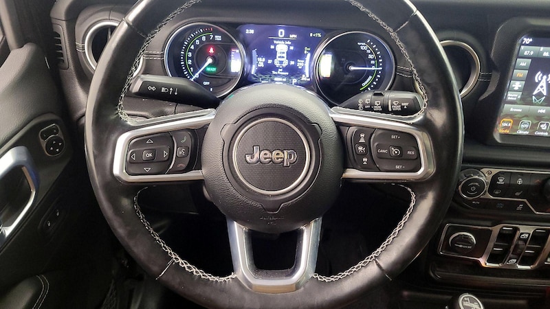 2021 Jeep Wrangler Unlimited Sahara 10