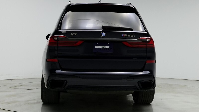 2022 BMW X7 M50i 6