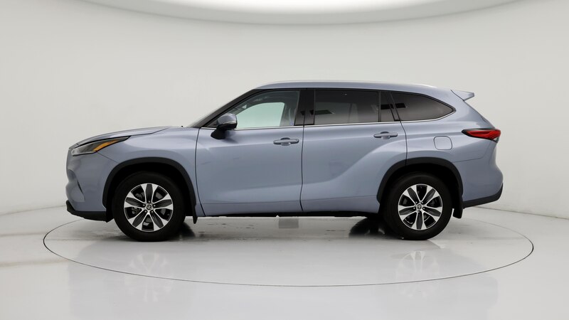 2021 Toyota Highlander XLE 3