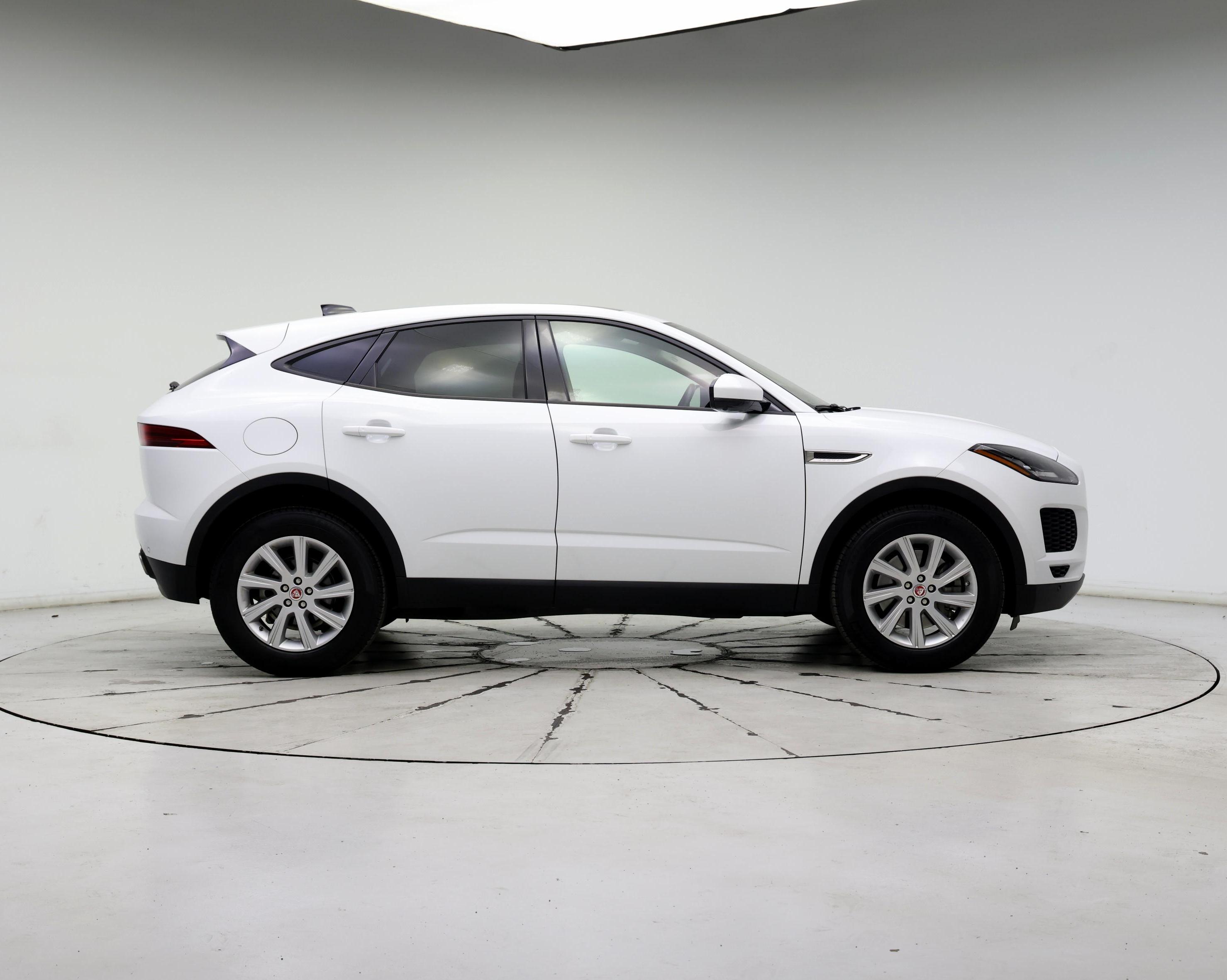 Thumbnail: 2020 Jaguar E-Pace - 7