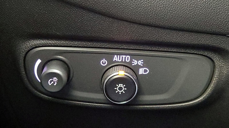 2022 Chevrolet Equinox LT 13