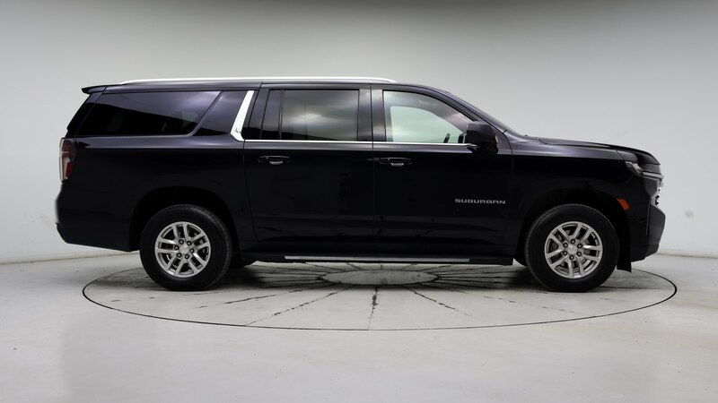 2023 Chevrolet Suburban 1500 LT 7