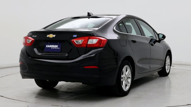 2017 Chevrolet Cruze LT 8