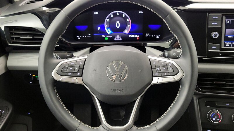 2022 Volkswagen Taos S 10