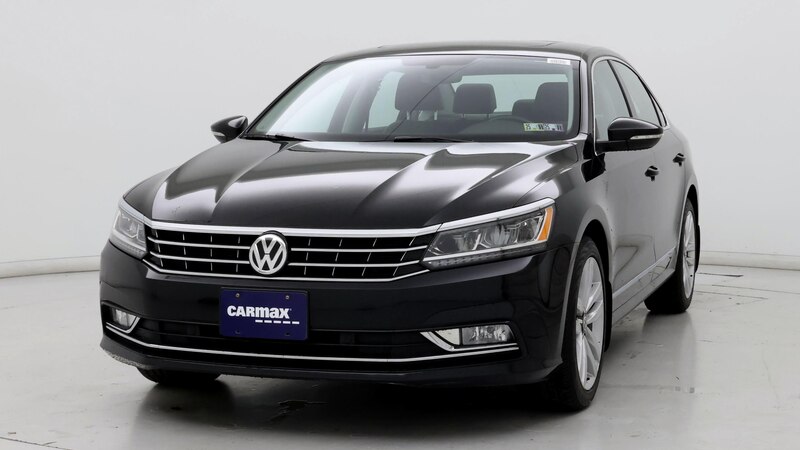 2017 Volkswagen Passat SE 4