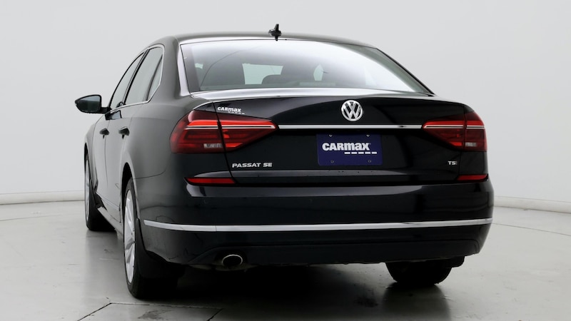 2017 Volkswagen Passat SE 6