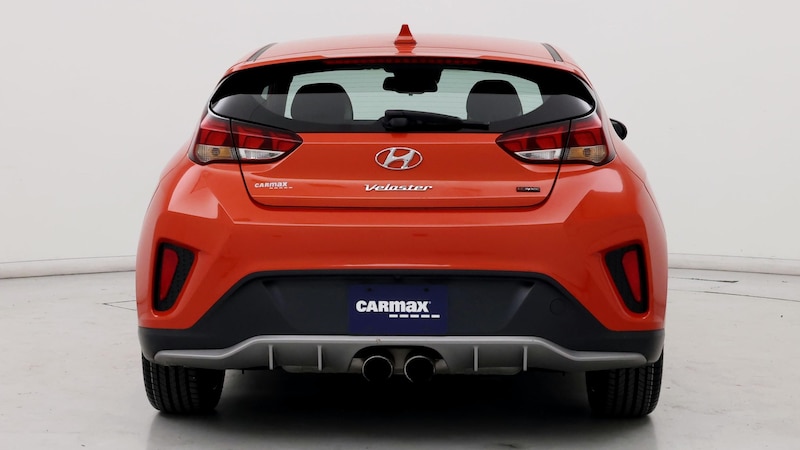 2019 Hyundai Veloster R-Spec 6