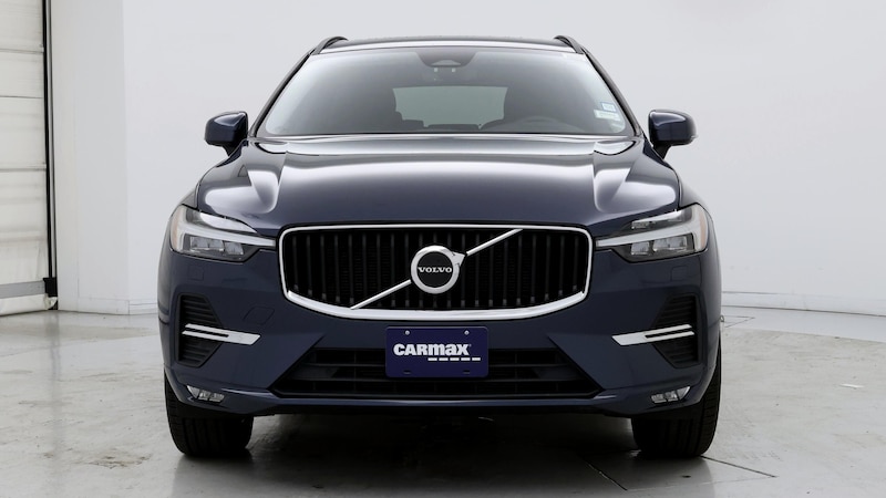 2022 Volvo XC60 B5 Momentum 5