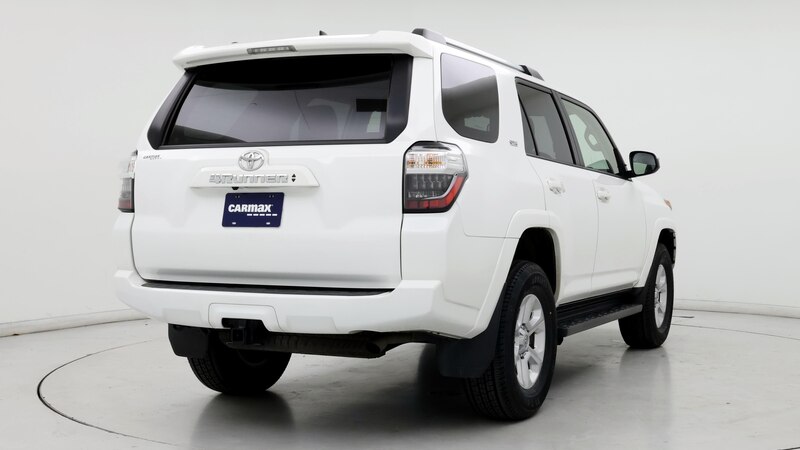 2023 Toyota 4Runner SR5 8