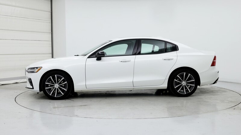 2022 Volvo S60 B5 Momentum 3