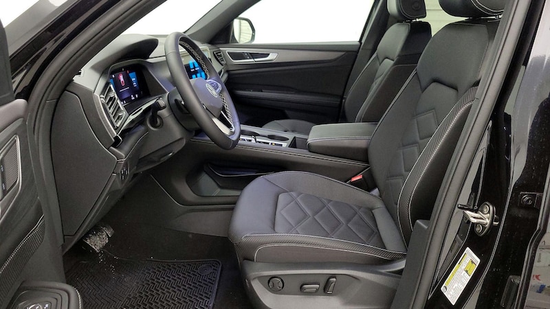 2024 Volkswagen Atlas SE 11