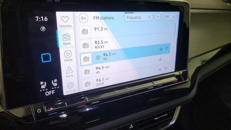 2024 Volkswagen Atlas SE 15