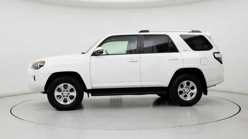 2021 Toyota 4Runner SR5 3