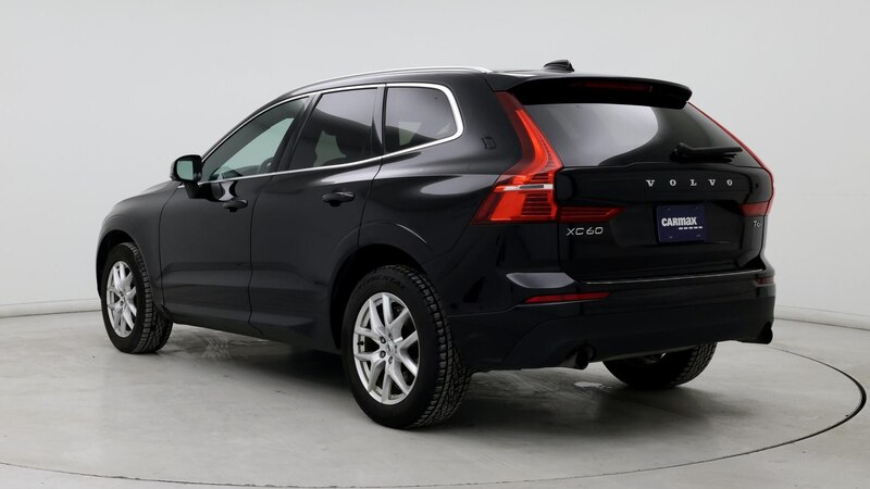 2021 Volvo XC60 T6 Momentum 2