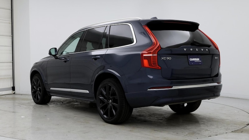 2023 Volvo XC90 B5 Plus 2
