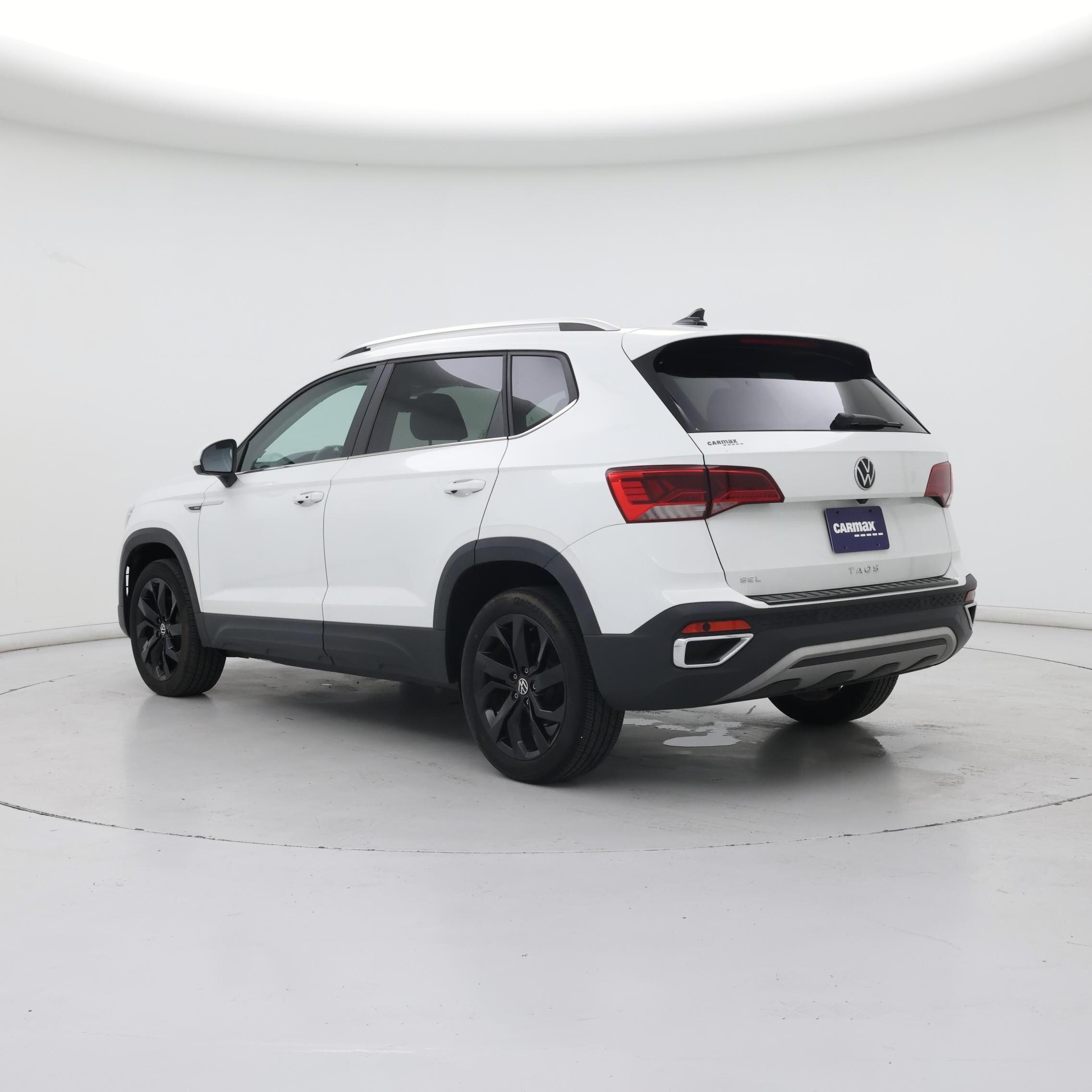 Thumbnail: 2022 Volkswagen Taos - 2