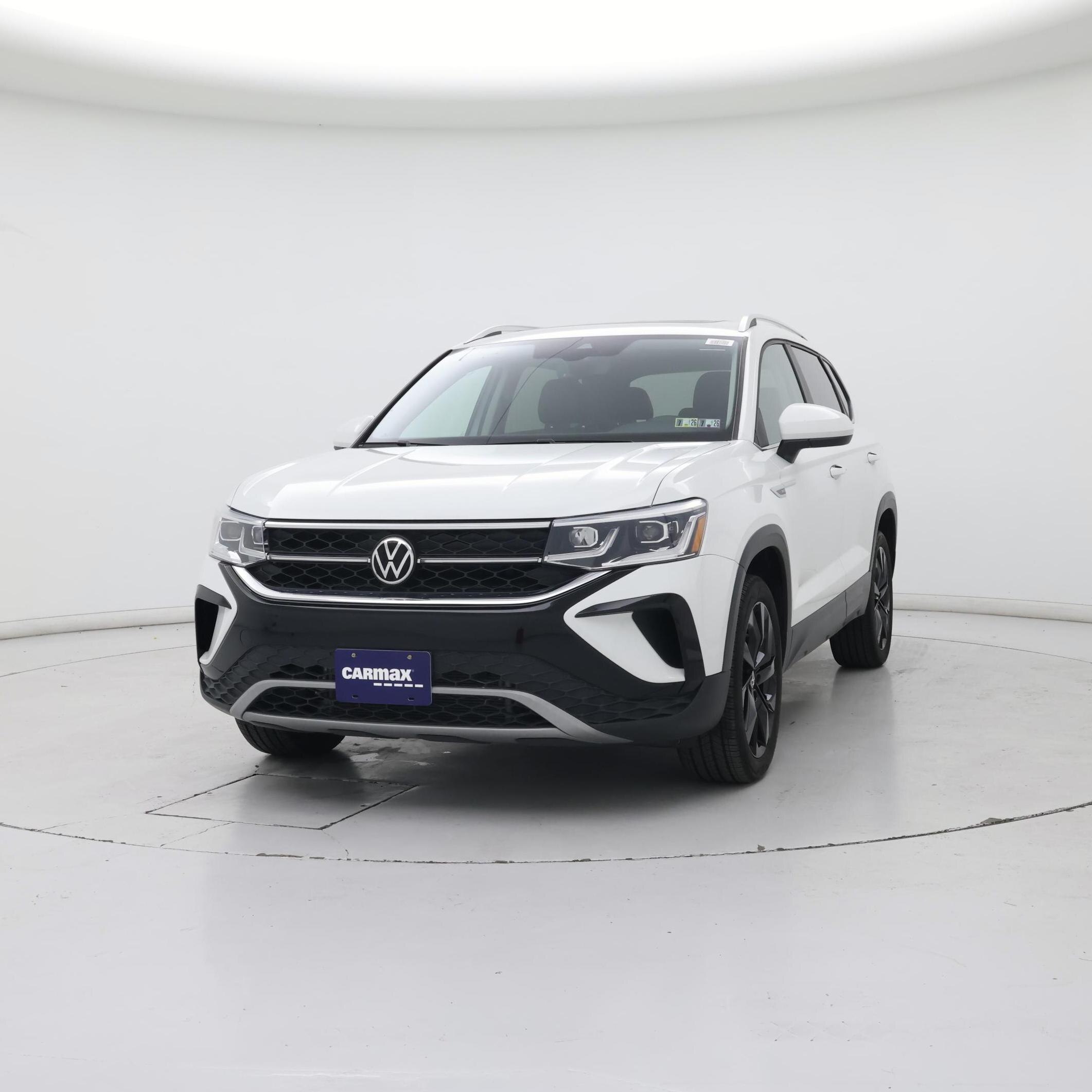 Thumbnail: 2022 Volkswagen Taos - 4