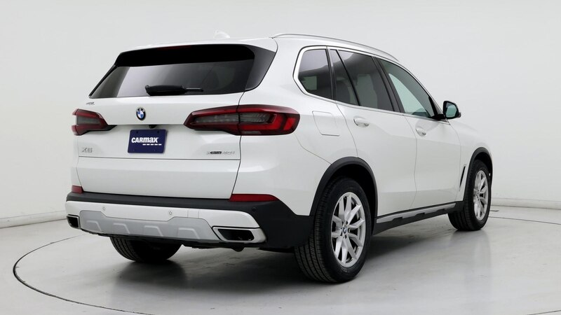 2022 BMW X5 xDrive40i 8