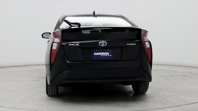 2016 Toyota Prius Three 6