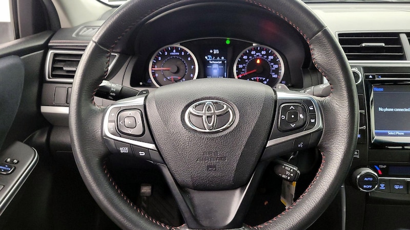 2017 Toyota Camry XSE 10