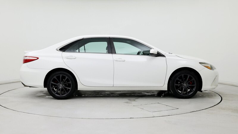 2017 Toyota Camry XSE 7