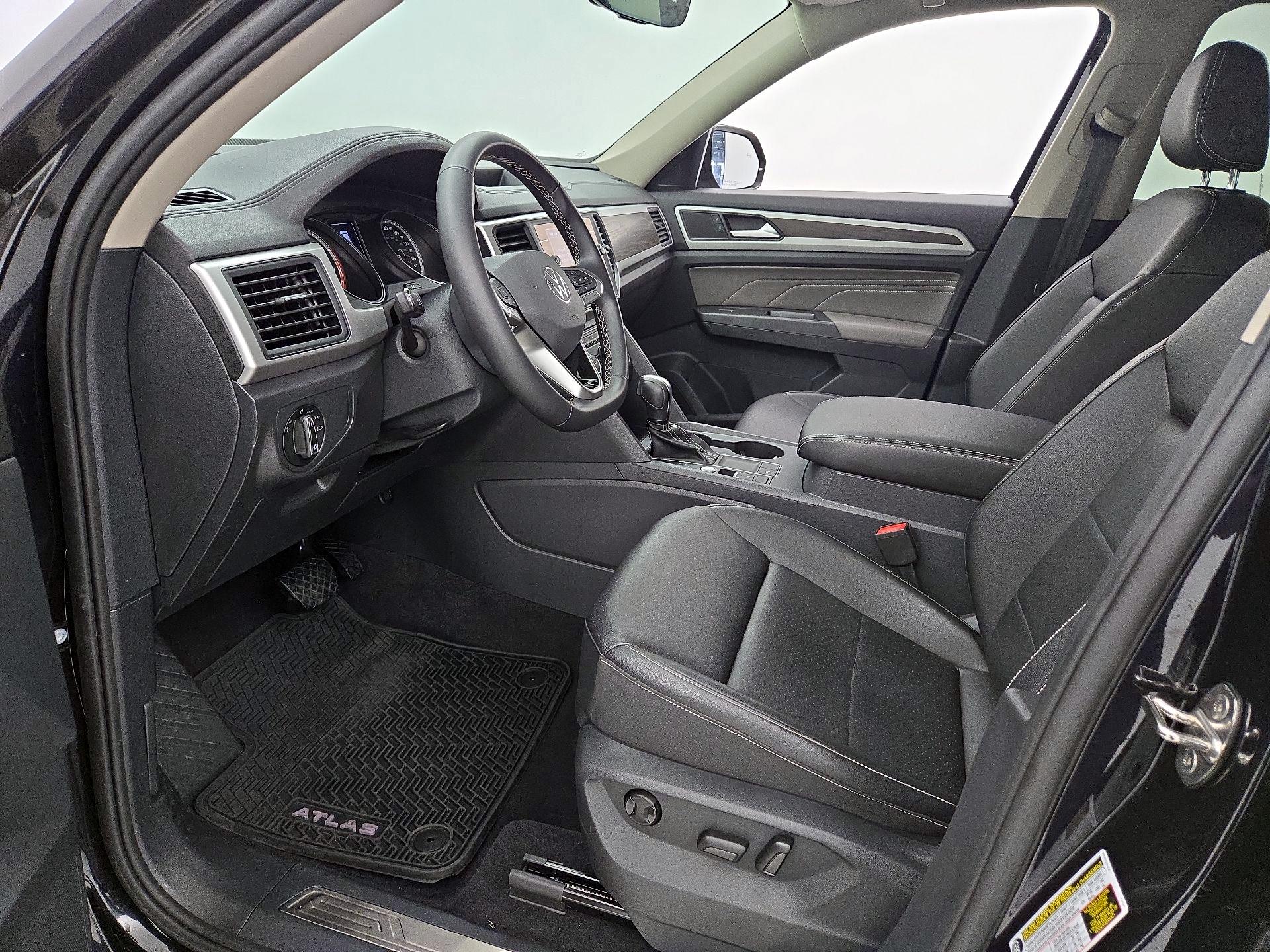 Thumbnail: 2021 Volkswagen Atlas - 11