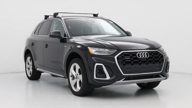 2022 Audi Q5 e Premium Plus Hero Image