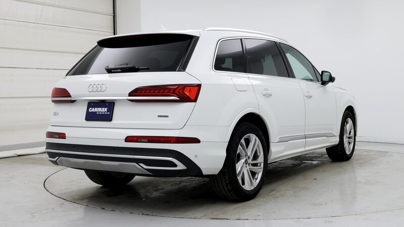 2023 Audi Q7 Premium Plus 8