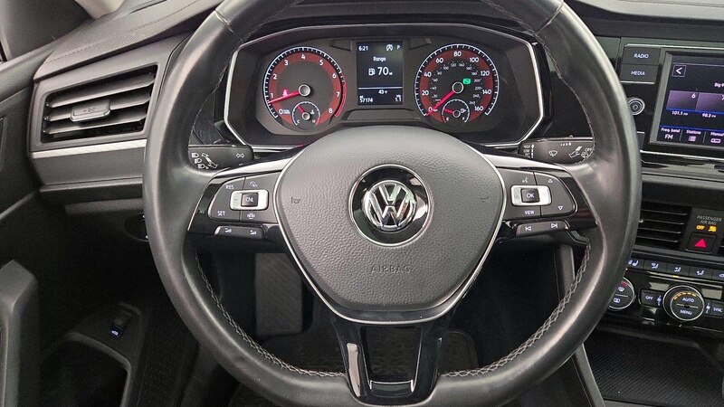 2019 Volkswagen Jetta SEL 10