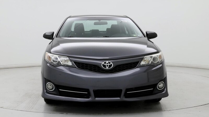 2014 Toyota Camry SE 5